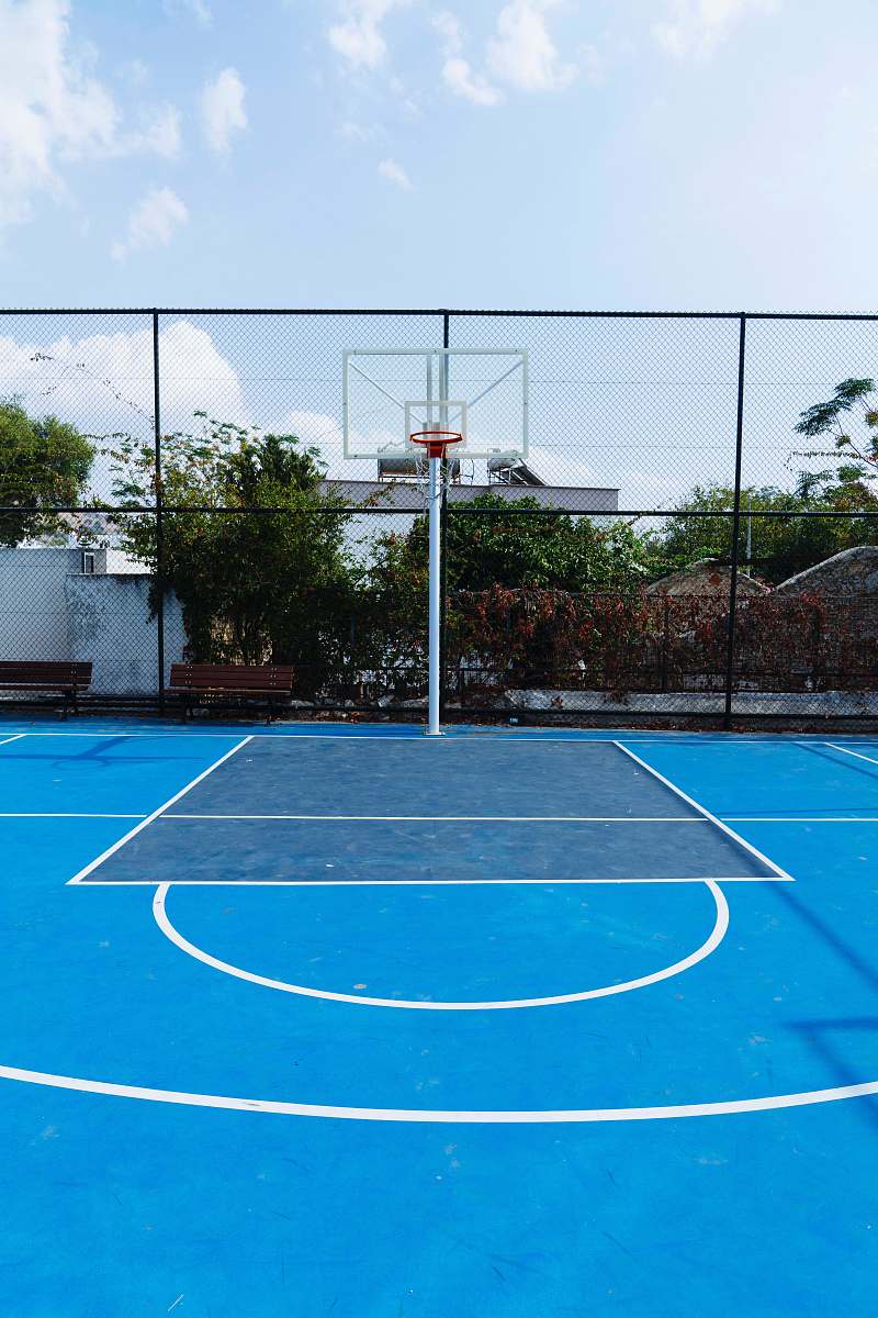 team sport portable basketball system during daytime team